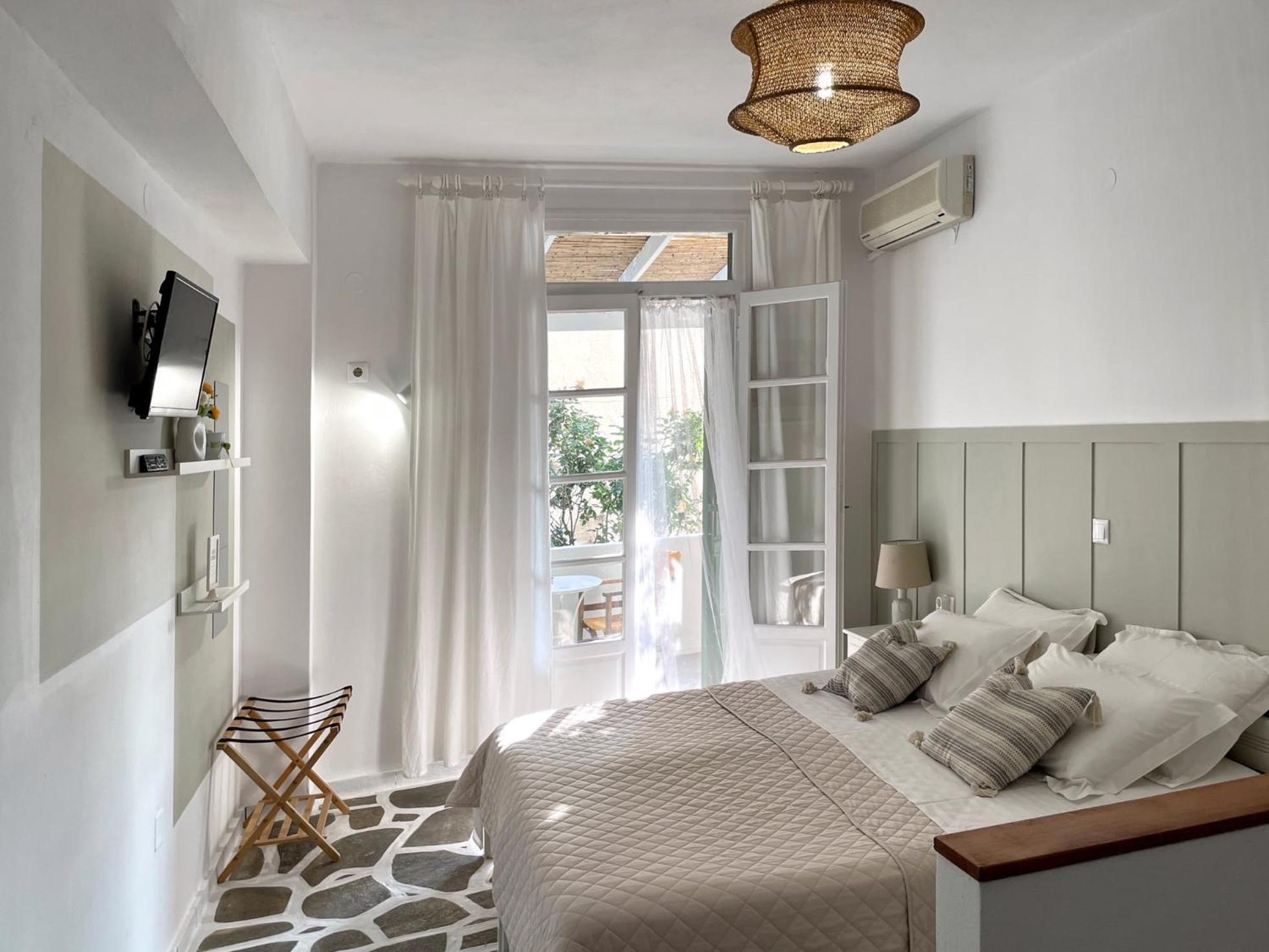 Georgios Milos Adamantas  Exterior foto